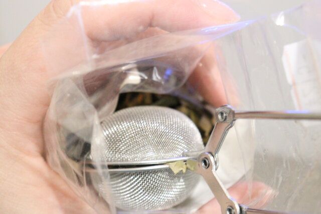 ハンディティーストレーナー 茶葉