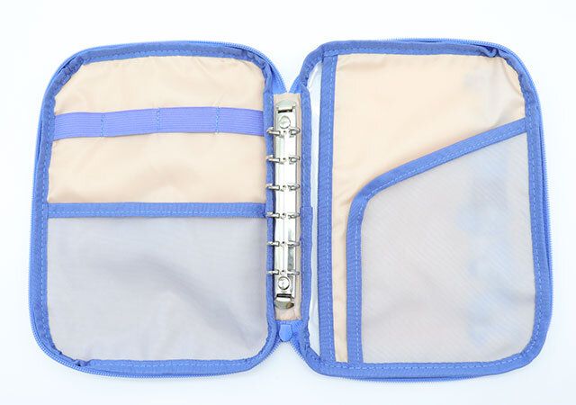 宝島社スヌーピーバインダーポーチ中身