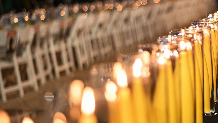 元サッカー代表選手、バイクで通勤中に撃たれる…妻と子供を残して死去