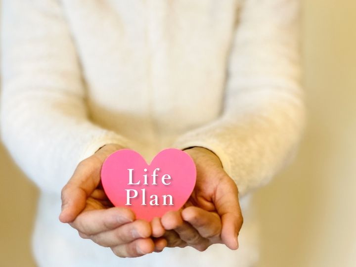 40代前半のほてりやイライラを放置するのはNG！日常生活が影響することもある「早期閉経」【医師解説】