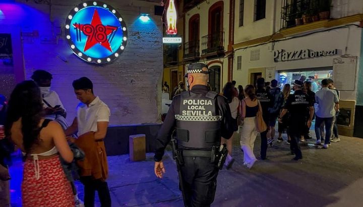 外国籍のサッカー選手がナイトクラブで痴漢…告発後も公式戦に出場か