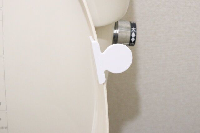 セリア トイレのフタ＆便座用ハンドルセット フタ用