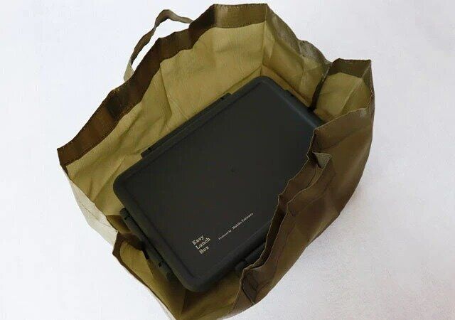 ダイソー コンパクト コンビニバッグ（ボタン付き）