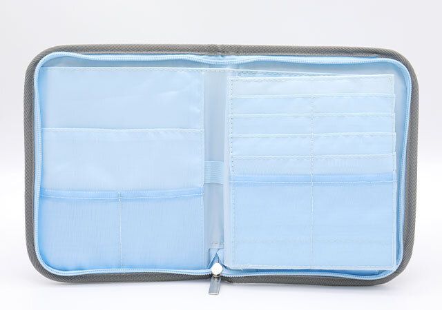 宝島社日本調剤監修お薬手帳ケース中身