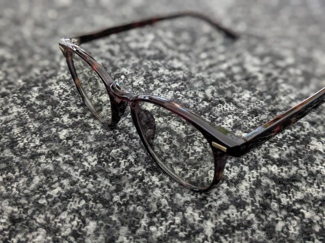 調光サングラス