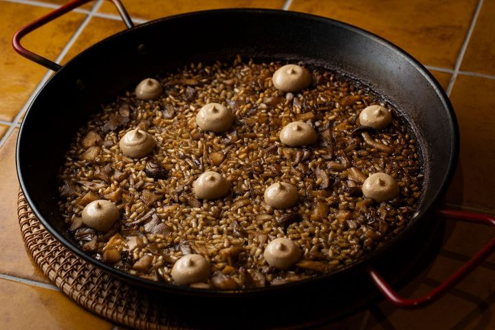 トリュフ パエリア ¥4,600