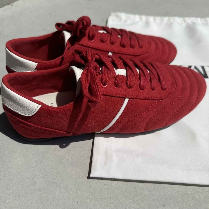 画像: ライン入り