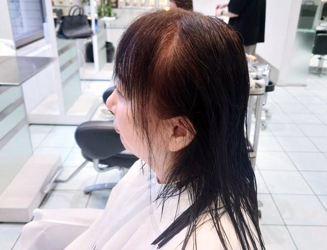 50代ヘアスタイル カットの様子