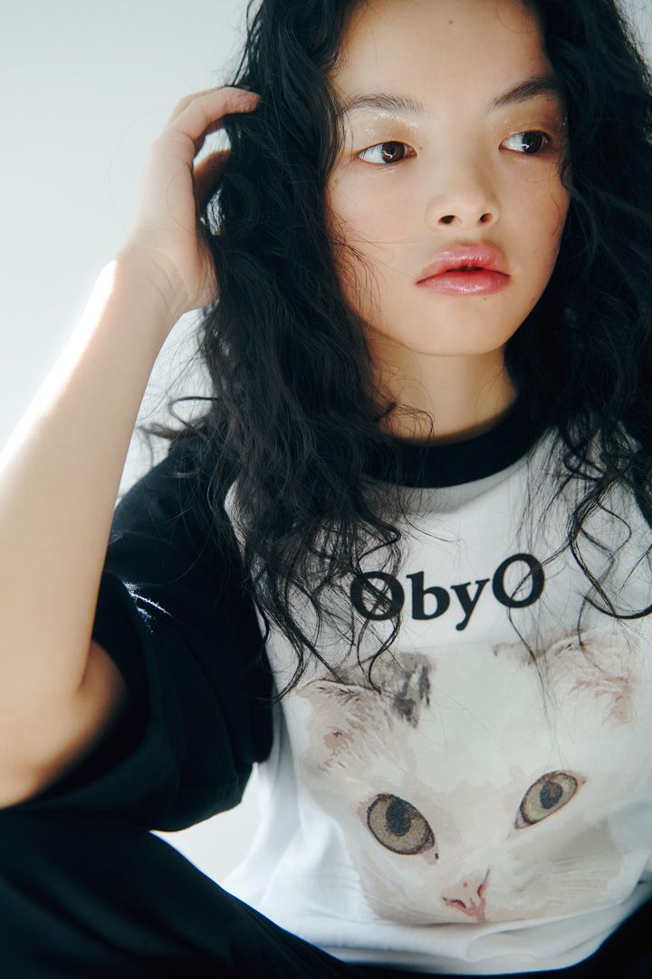 キラキラしてかわいい！今っぽいメイクになる春コスメと簡単テクニック