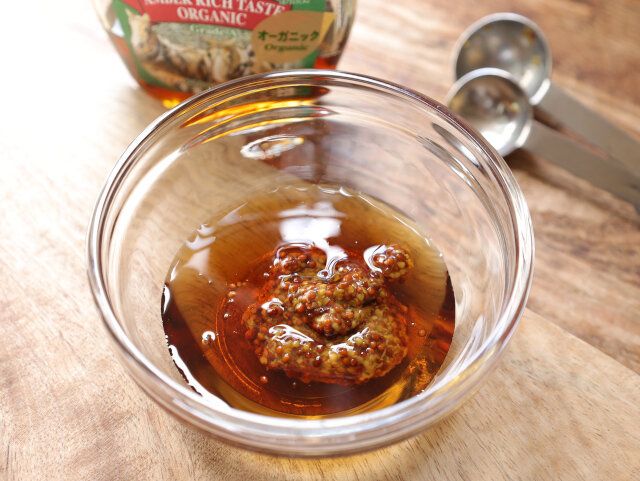 Cを混ぜて、ソースを作る。