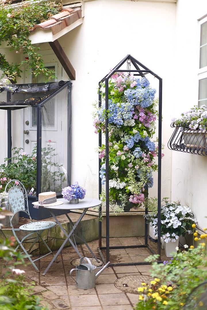 アジサイのタワー