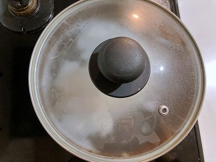 火を止めてフタをして放置する