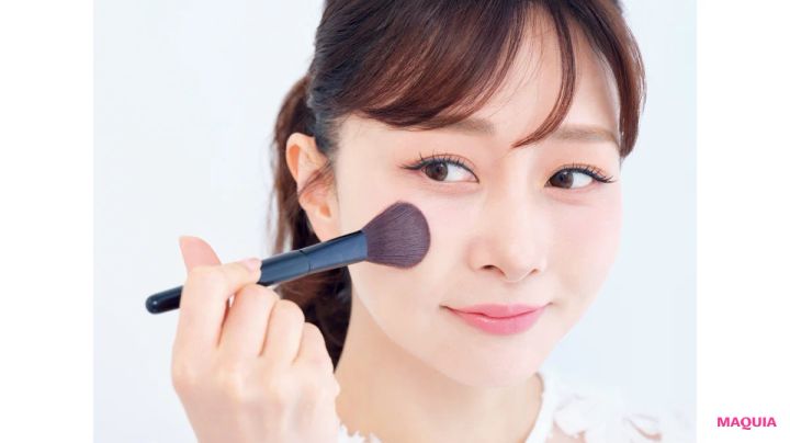 石井美保さんの「崩れないベースメイク」を実況中継。使用アイテム&ツールも全部見せ！_9