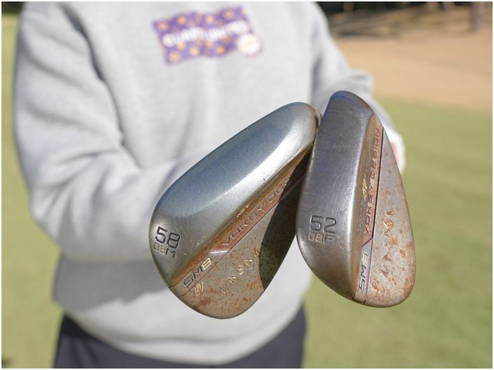 胸を目標に向けるくらいが正解！ウエッジショットのフィニッシュの正解は？