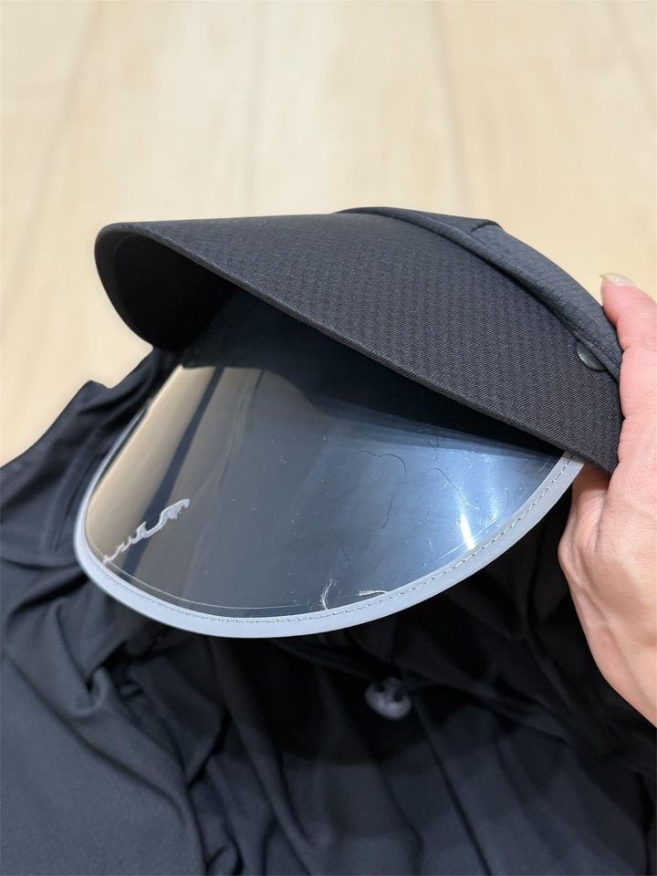 画像2: つば・サンバイザーは取り付け簡単