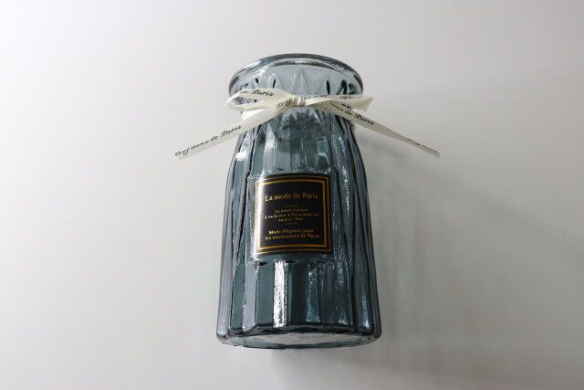 ガラス花瓶（グレー、直径10cm×H17.7cm、口径外直径9.4cm） デザイン