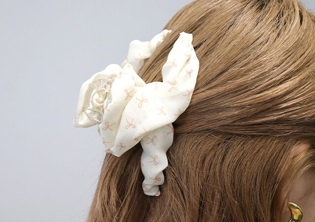 ダイソー リボン柄バンスクリップ（オーガンジー） 使用例