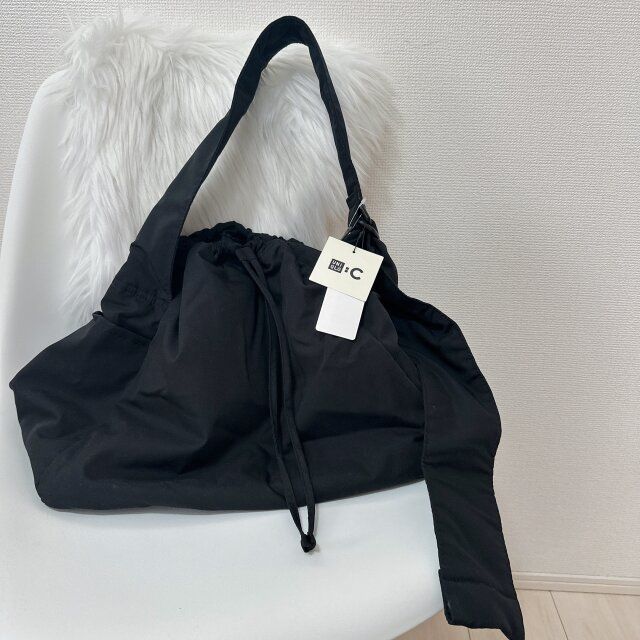 ソフトパフィーショルダーバッグ BLACK