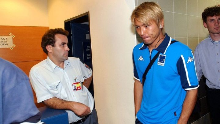 元日本代表ストライカーが代表時代の悩みを告白「安住の地はないのか…」