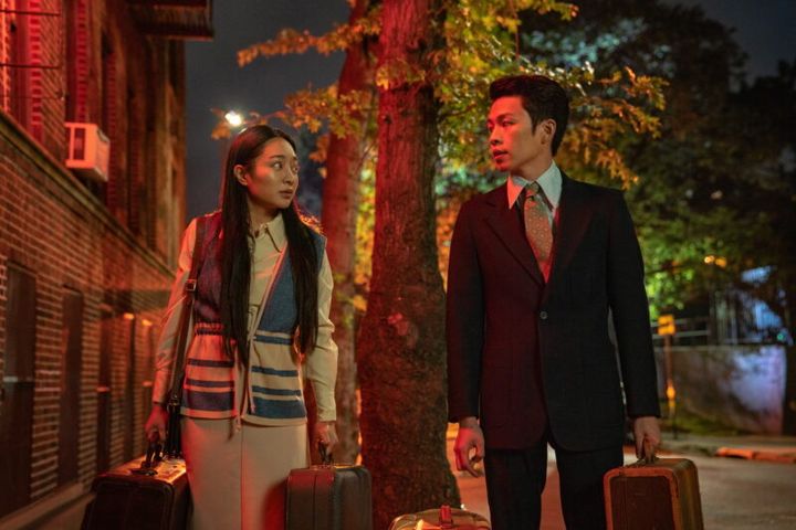 ある男性の幼少期から高齢期までを描く。Netflix映画『タイガーテール －ある家族の記憶－』独占配信中