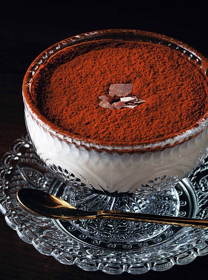 銀座『Calma』の「濃厚ティラミスカクテル」