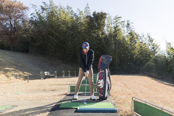 ライン出しショットのやり方は？男子プロが徹底解説