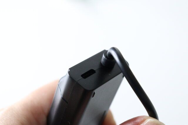 USBハブ2.0（4ポート） デザイン