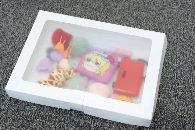 ダイソーのマチありファイルケース 折り畳み、A4サイズ、白