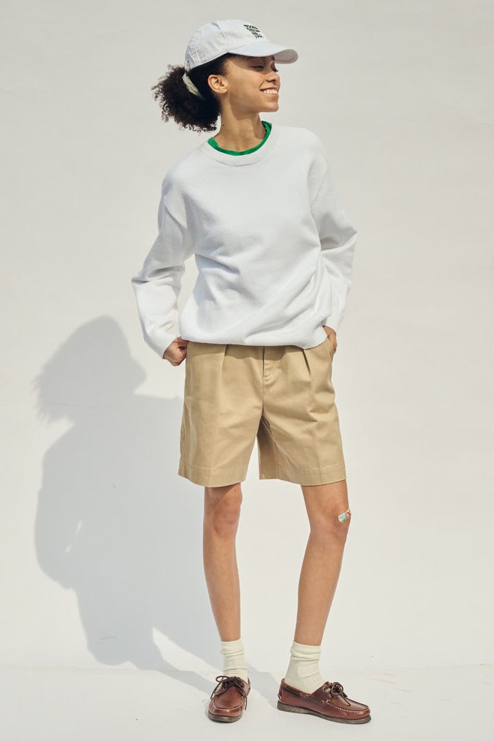 シンプルおしゃれの極み！グリーンのTシャツが効いているコーデ【本日のFUDGE GIRL-6月2日】