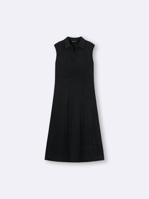 2025gu黒スキッパーポロワンピース