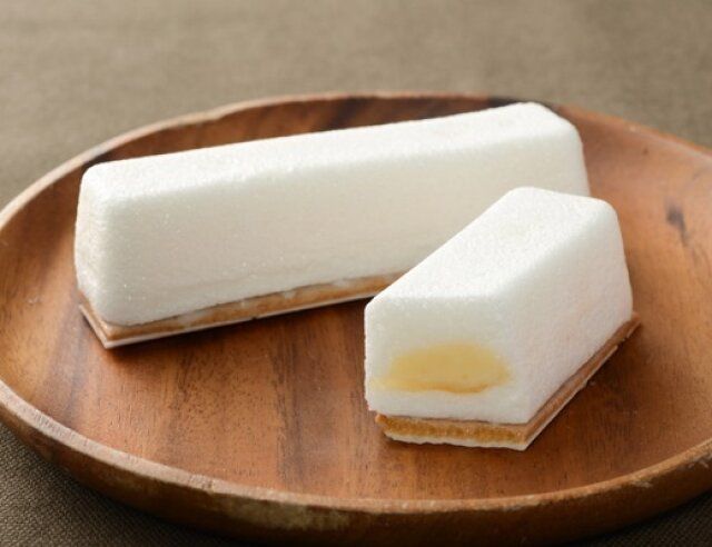 ローソン ご褒美スティックケーキ ふわしゅわレモン