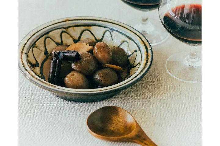 甘やかな香りが美味しい“ニッキ玉こん”