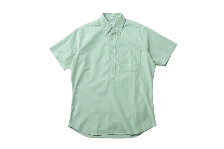 〈インディビジュアライズド シャツ〉のボタンダウンシャツ