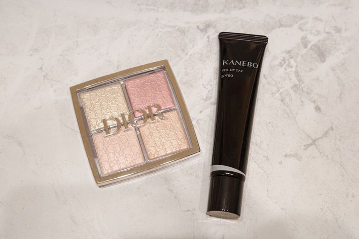 【CAだけが知っている！？とっておき美容vol２】華やかメイクに欠かせない、携帯必須のアイテムは？