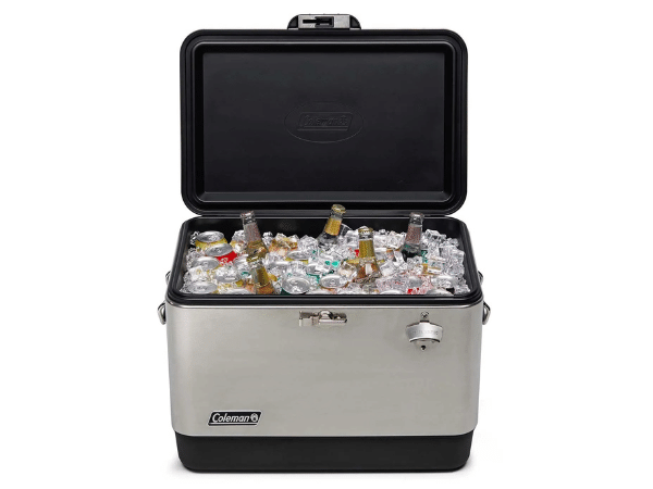 夜のキャンプに役に立つ！100均で買えるUSBライトが神コスパで優秀すぎる！