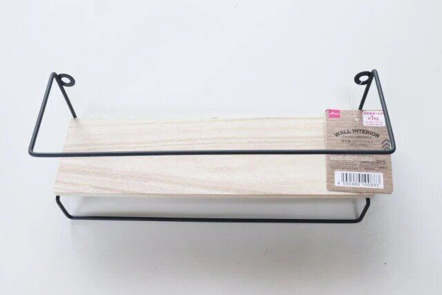 ダイソー 鉄木製ウォールシェルフ（S字フック対応） パッケージ