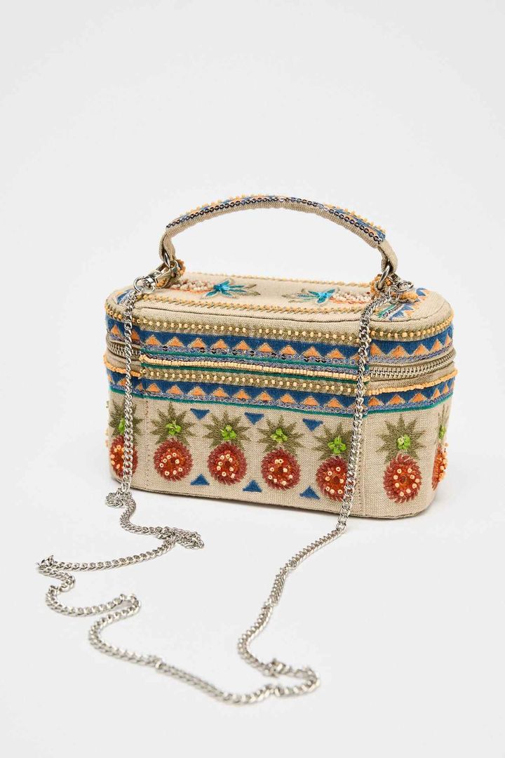 画像3: 出典：ZARA