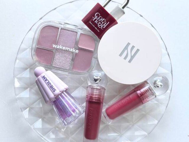 ポイントメイクもベースメイクアイテムも1年に1度は見直す