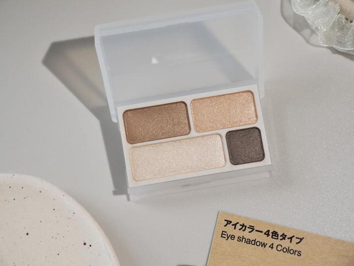 画像: 【無印良品】「アイカラー４色タイプ ゴールドブラウン」4.9g ¥890（税込）