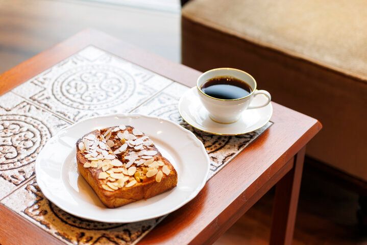 空間もメニューも純喫茶ならではのニューレトロ♪着物が似合う古都・奈良にある「喫茶ツバキ」
