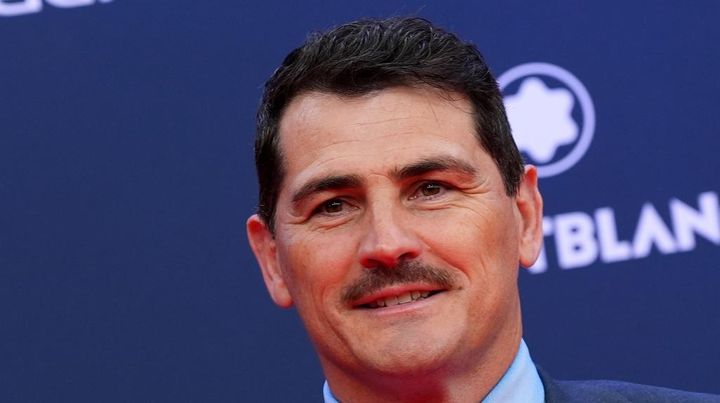 フォロワー数2000万人の44歳スター、あまりに意味深な謎投稿を削除 「30年間ほぼ話してこなかったが、そろそろ話す時だ…」