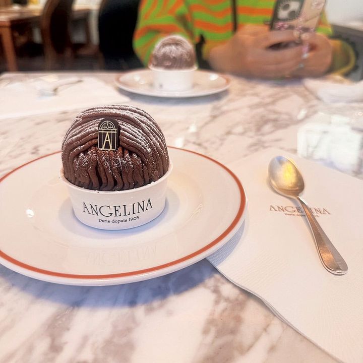 野崎萌香のセルフラブ