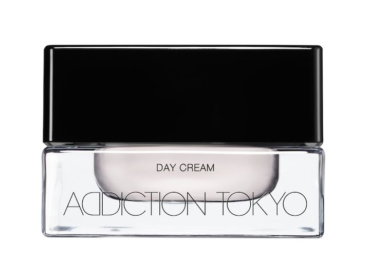 アディクション デイクリームのパッケージ
