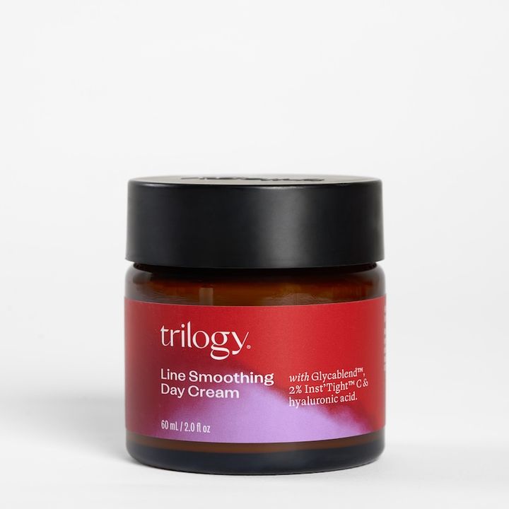 trilogy ラインスムージング デイクリームのパッケージ