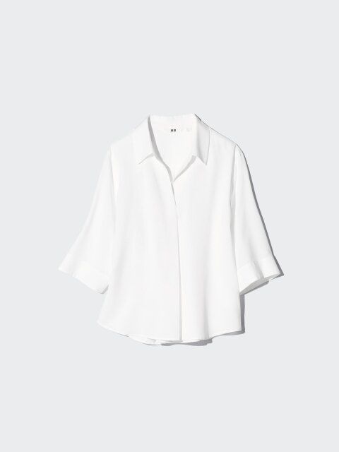 ユニクロのレーヨンスキッパーブラウス