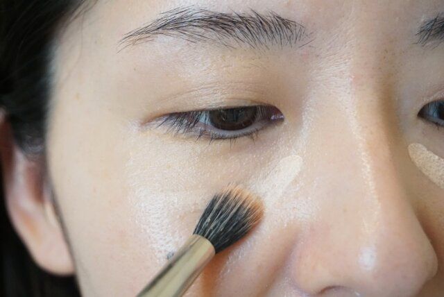 くま オレンジ系コンシーラー