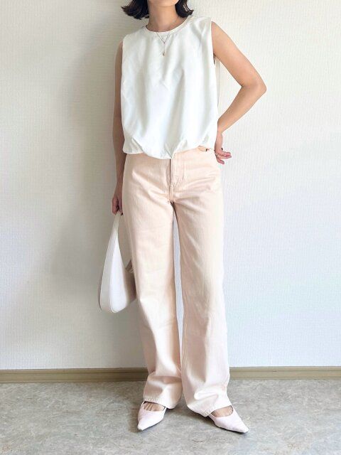 バブルヘムトップスで上品に