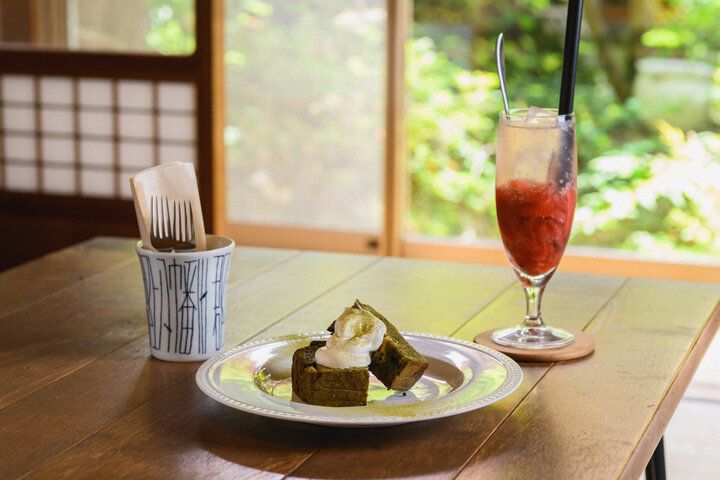 岐阜・郡上八幡の町家で地域の恵みを味わえる「糸CAFÉ」へ