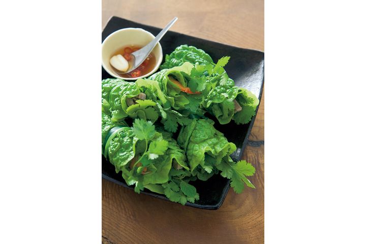 爽快なハーブの香りを楽しむ“ベジタブルロール”