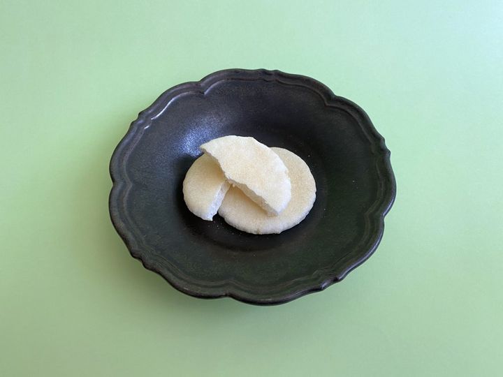 1832年（天保3年）創業！京都を代表する老舗御菓子「御池煎餅」【旅するデザイナーがおすすめするお土産たち！】